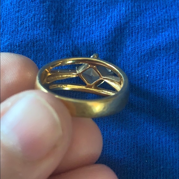 Gold plated ring w cz diamond - Picture 3 of 4